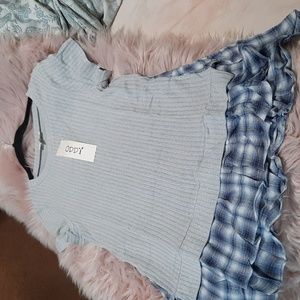 Nwt oddy grey and plaid tunic top size small